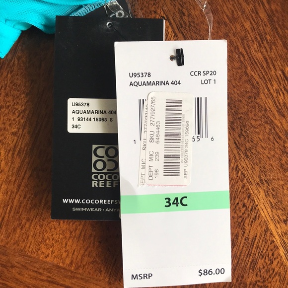 Coco Reef Maven High Neck Underwire Tankini Top - Picture 10 of 13